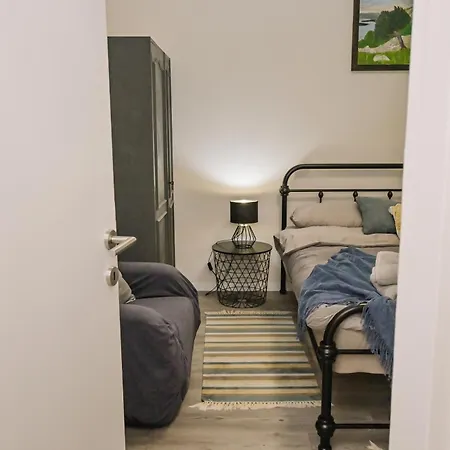 Cute And Charming In - New 2023 * 우마그