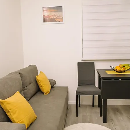 Cute And Charming In - New 2023 아파트 *