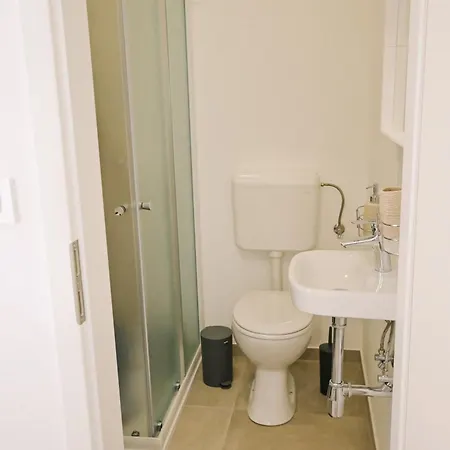 Appartement Cute And Charming In - New 2023 *